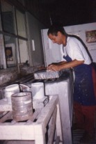 Paulo Chimendes pon&ccedil;ando pedras
